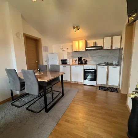 Sea Apartman