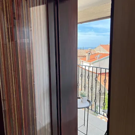 Apartment Sea